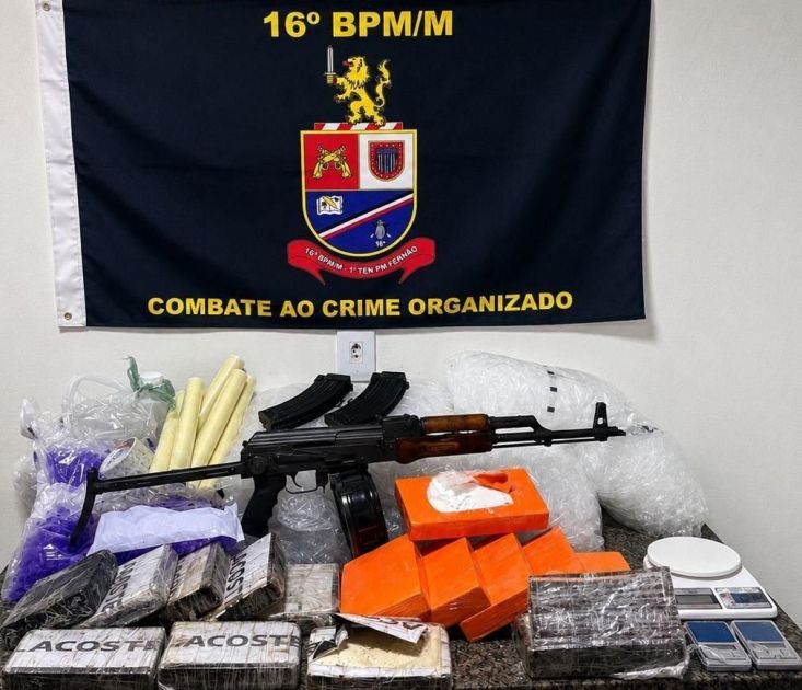 PM acha fuzil em fábrica de drogas do crime organizado em Paraisópolis