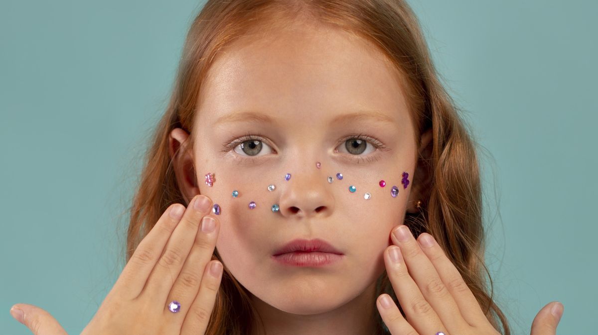 Skincare infantil: especialistas alertam para riscos e cuidados