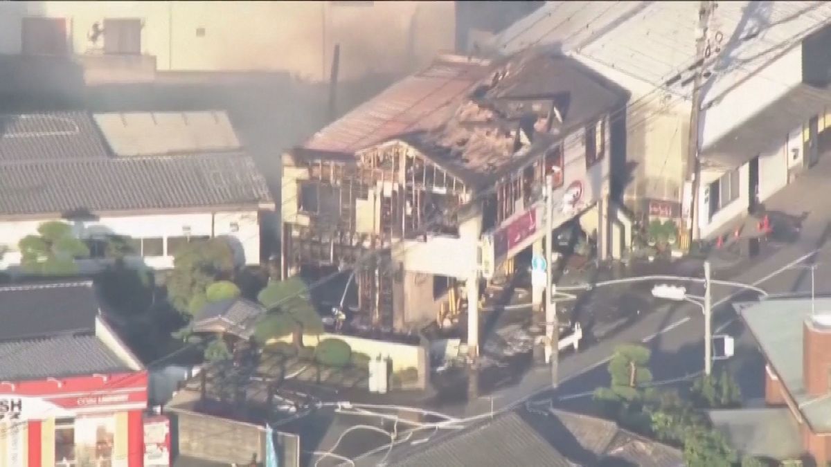 Vídeo: Imagens aéreas mostram danos causados no Japão por terremoto de 7,1