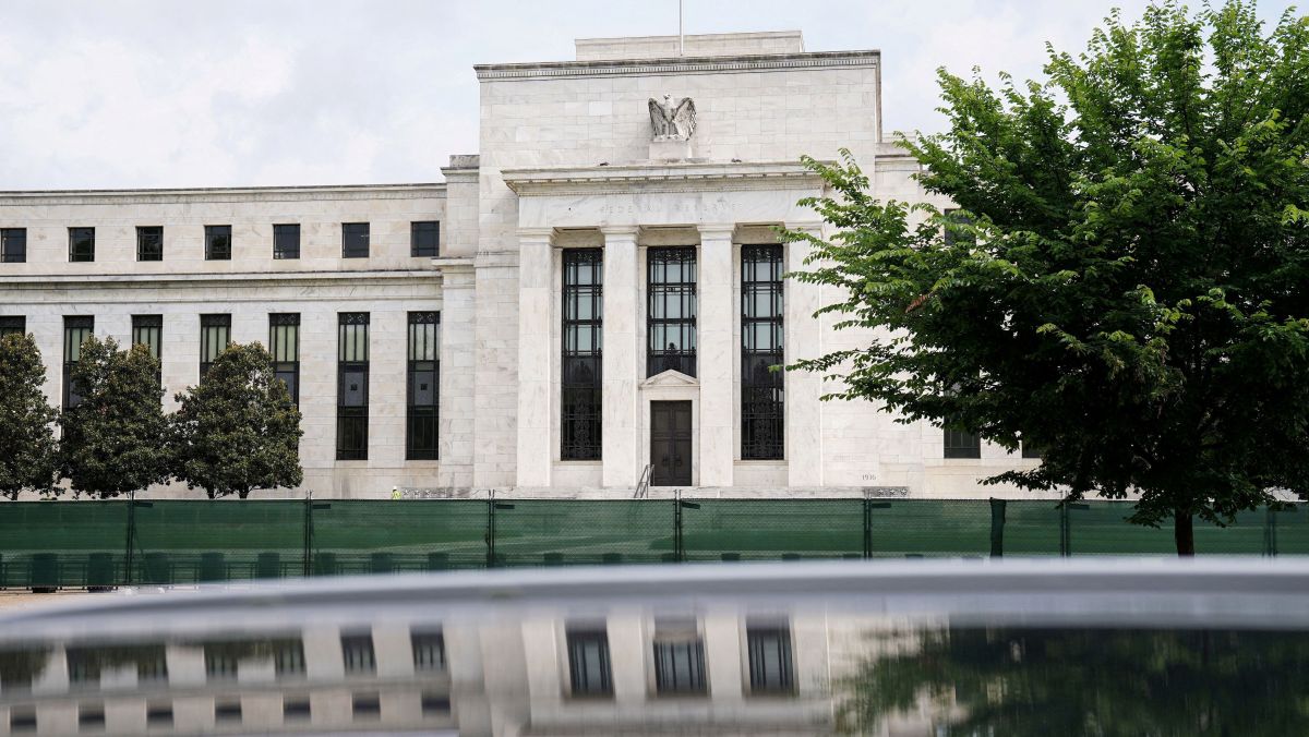 Yellen vê ameaça à independência do Fed e alerta para inflação com petróleo