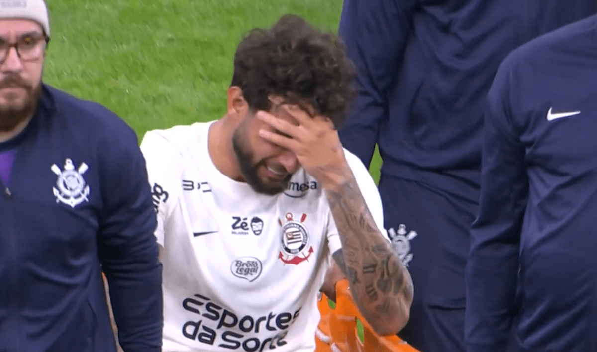 Yuri Alberto se lesiona e deixa o campo chorando em Corinthians x Athletico