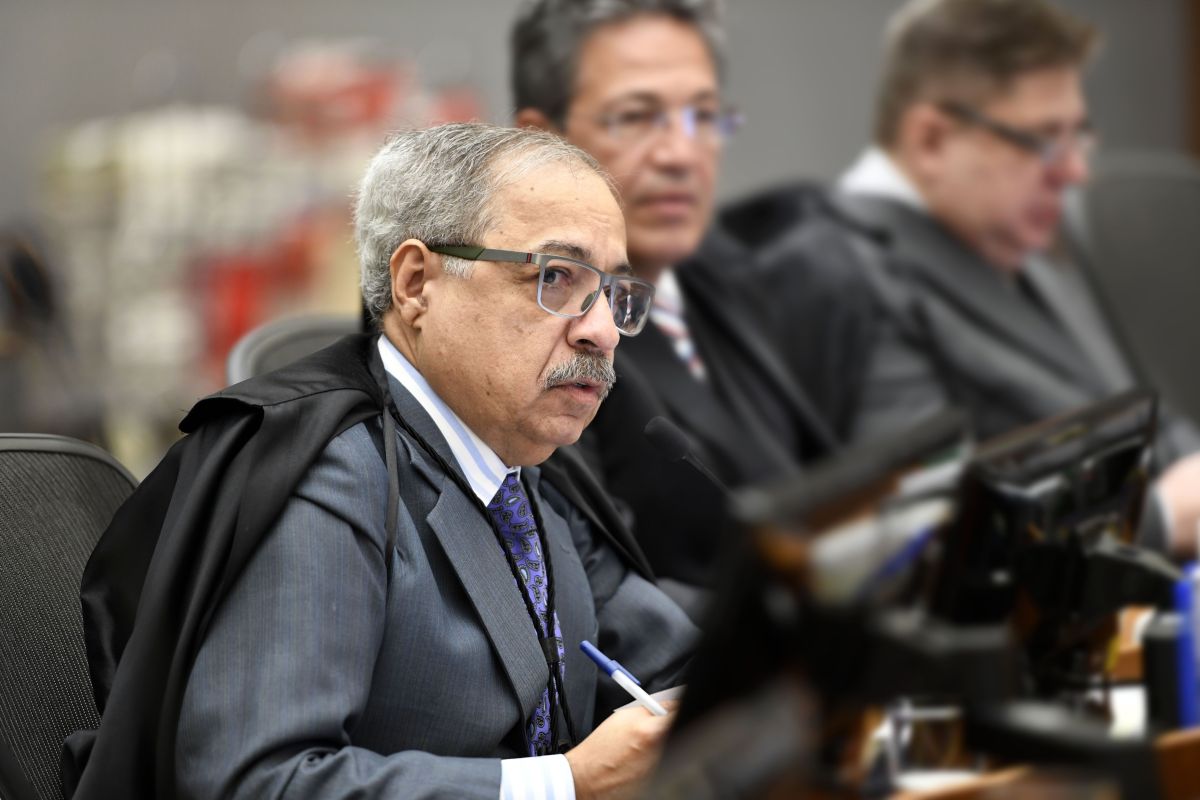 Zanin arquiva inquérito contra ministro do STJ em caso de venda de decisões