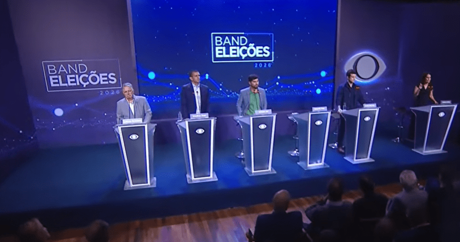 Candidatos expõem “excesso de ladrão” e milícia infiltrada em debate no RJ