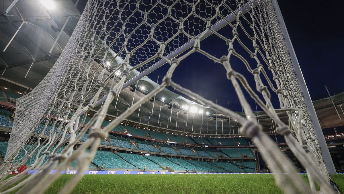 Com objetivos distintos, Bahia e Vasco se encaram pelo Brasileirão