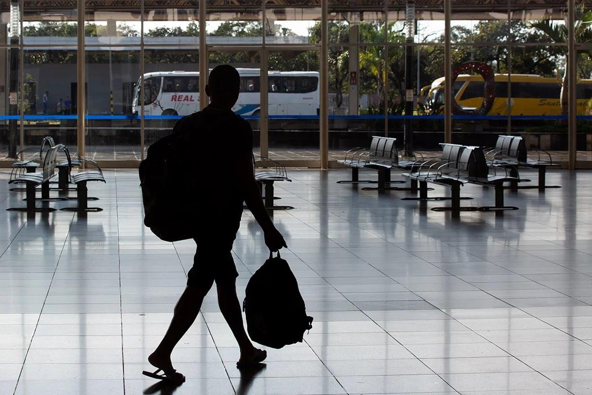 Desconto de 50% em passagens para pessoas com 60 anos ou mais