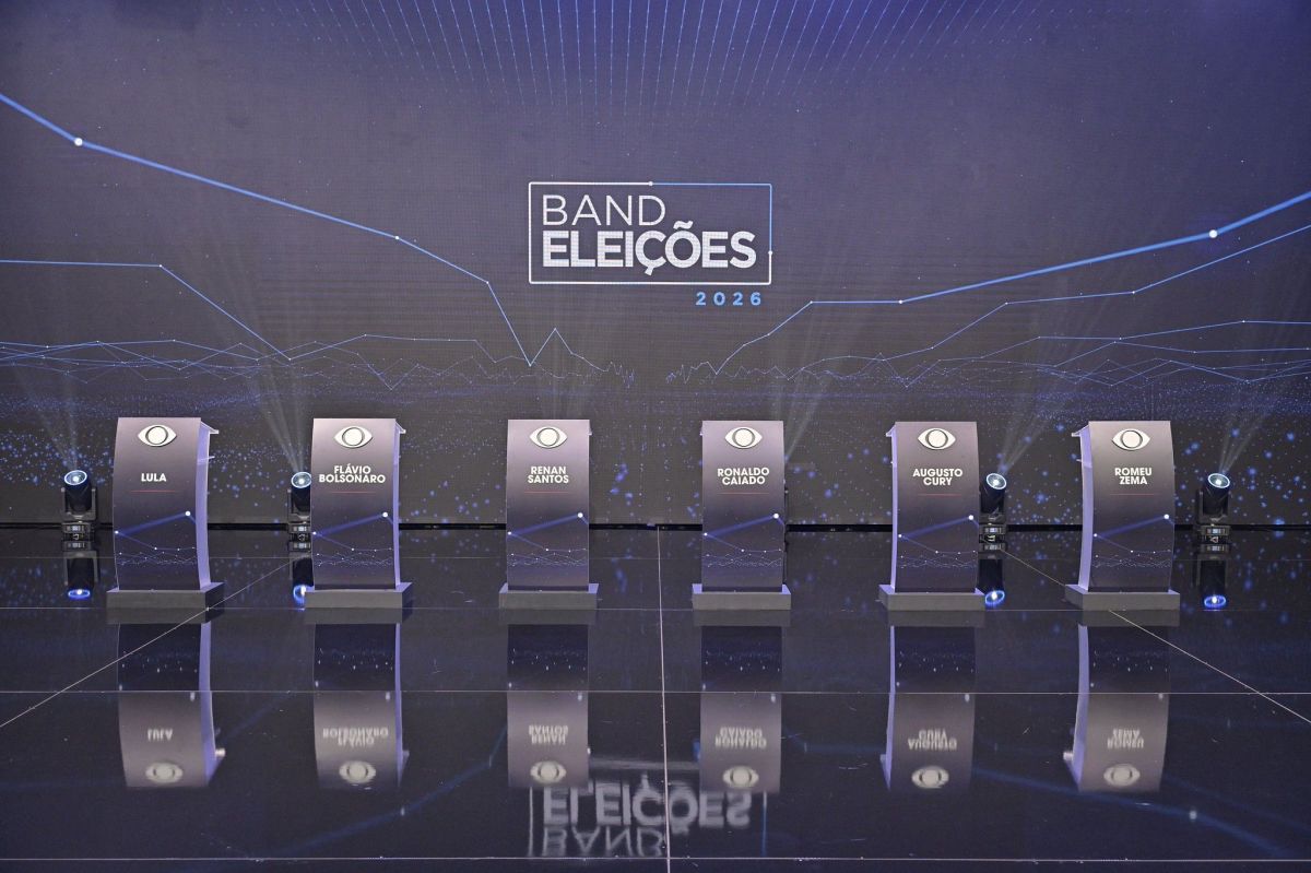 Eleições 2026: candidatos participam do primeiro debate presidencial