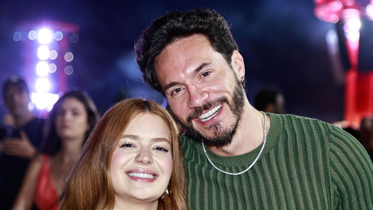 Eliezer chora ao ter álbum com Viih Tube considerado para o Grammy Latino