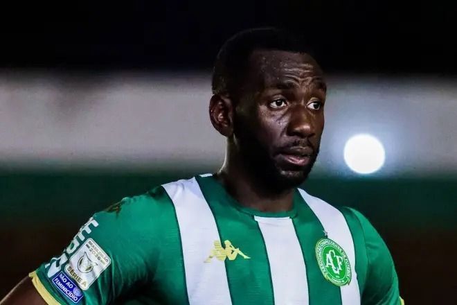 Entenda a lesão “rara” no pâncreas sofrida por Bolasie, da Chapeconense