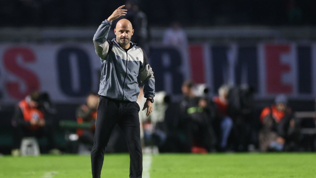Franclim Carvalho é demitido do Botafogo após resultados ruins