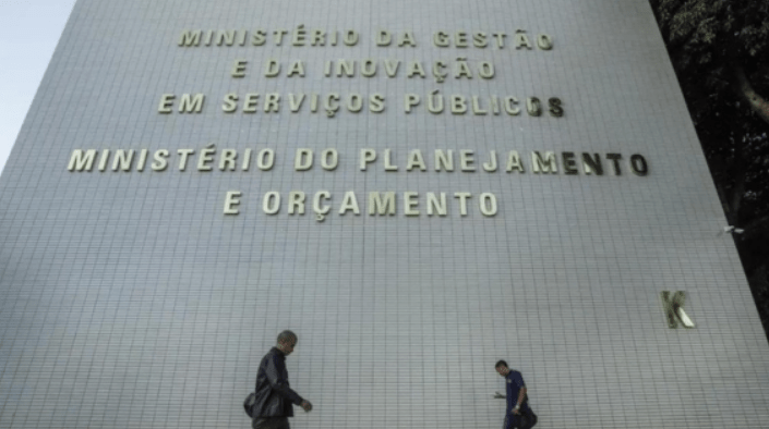 Governo envia PLOA 2027 com R$ 38,4 bi em precatórios dentro da meta