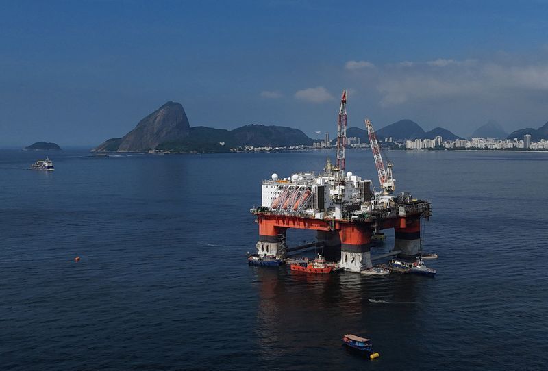 Governo retoma imposto de exportação do petróleo a partir de 8 de setembro