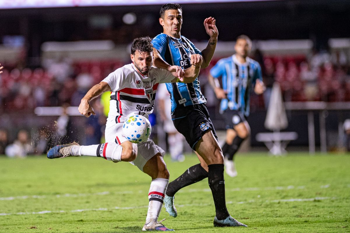 Grêmio e São Paulo podem ir de tensão à redenção em jogo pelo Brasileiro