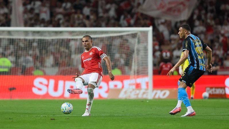 Inter e Grêmio empatam em jogo tenso pela ida das quartas da Copa do Brasil