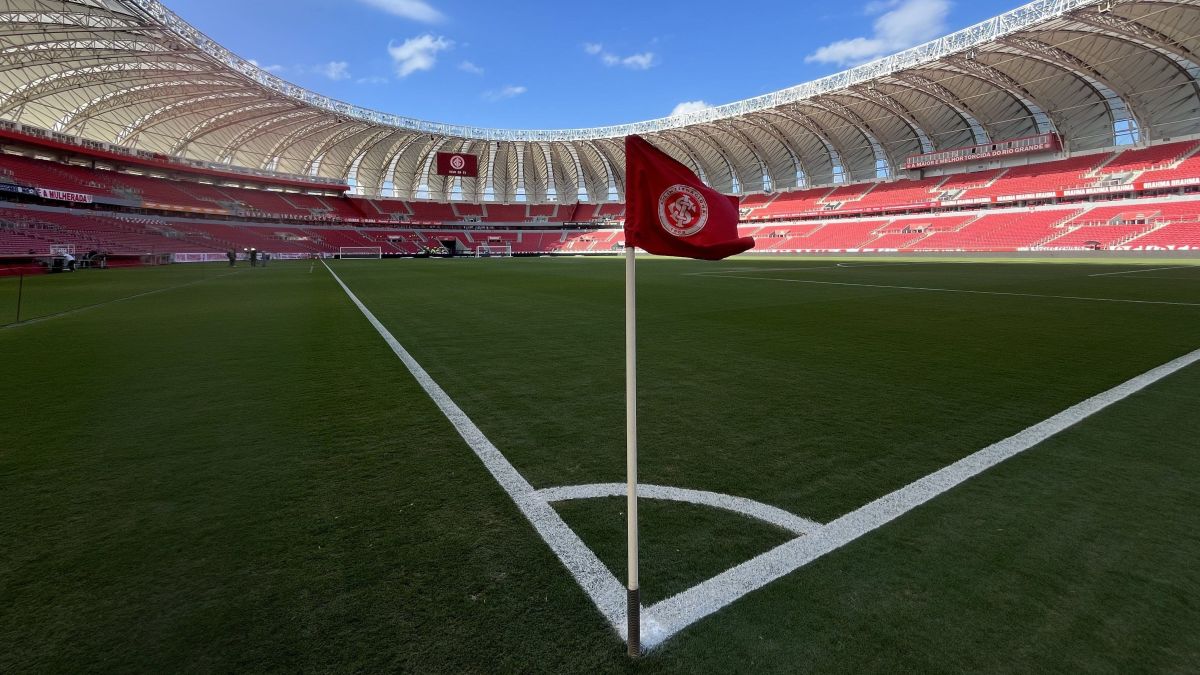 Internacional sofre transfer ban e fica impedido de contratar jogadores