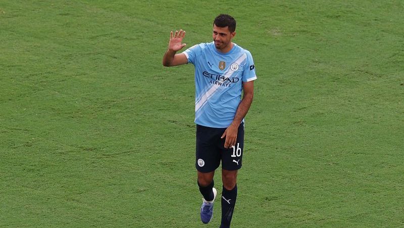 Manchester City recusa proposta do Barcelona por Rodri