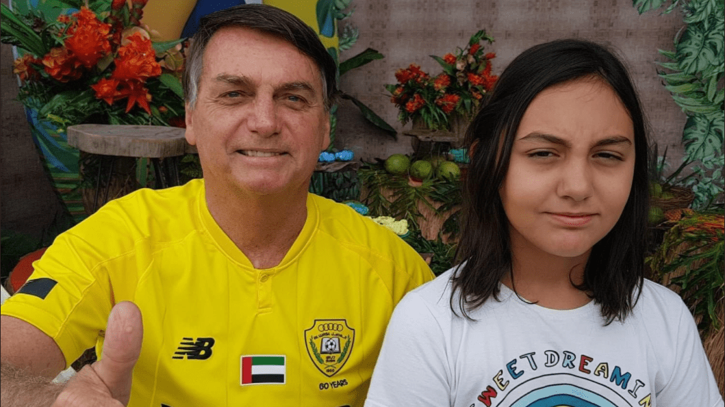 Moraes autoriza professor a dar aulas particulares à filha de Bolsonaro
