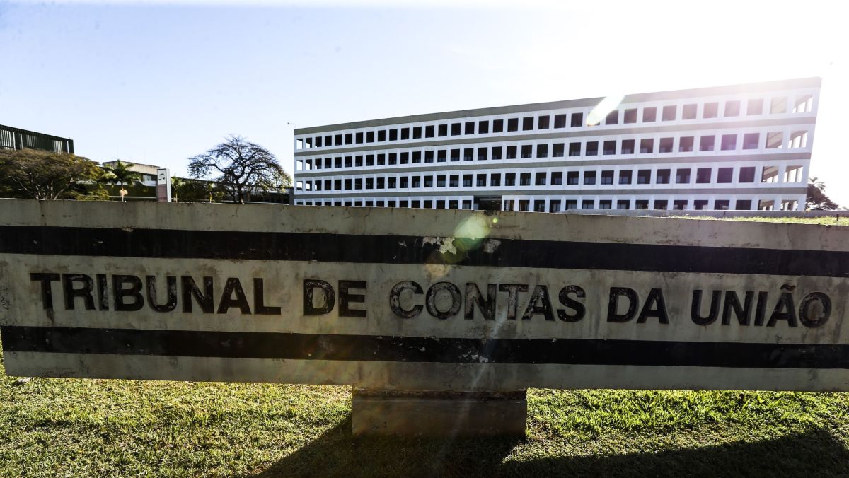 MP pede investigação no TCU sobre área de novo terminal em Suape