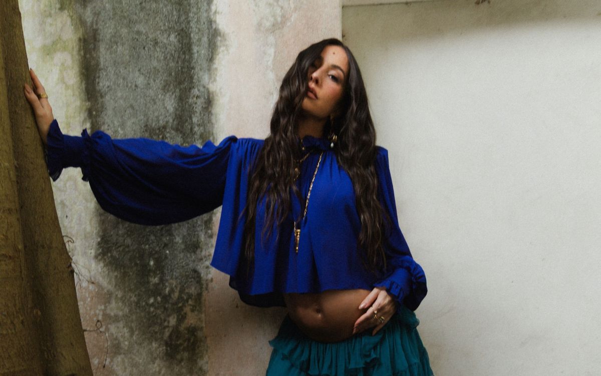 Sabrina Sato abre novo álbum de fotos com barriguinha de grávida; veja