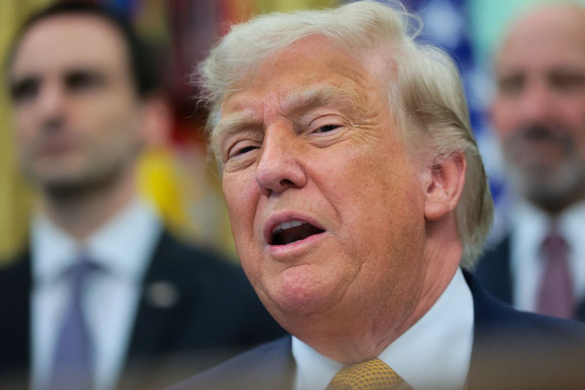 Trump critica proposta do Congresso que pode inviabilizar setor de IA
