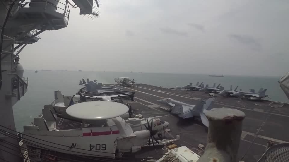 Vídeo: EUA divulgam imagens de porta-aviões a caminho do Oriente Médio