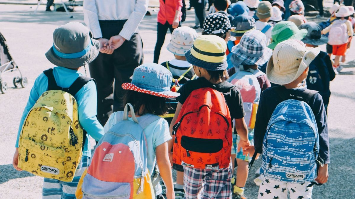 Volta às aulas: ajuste no sono e rotina ajudam no fim das férias