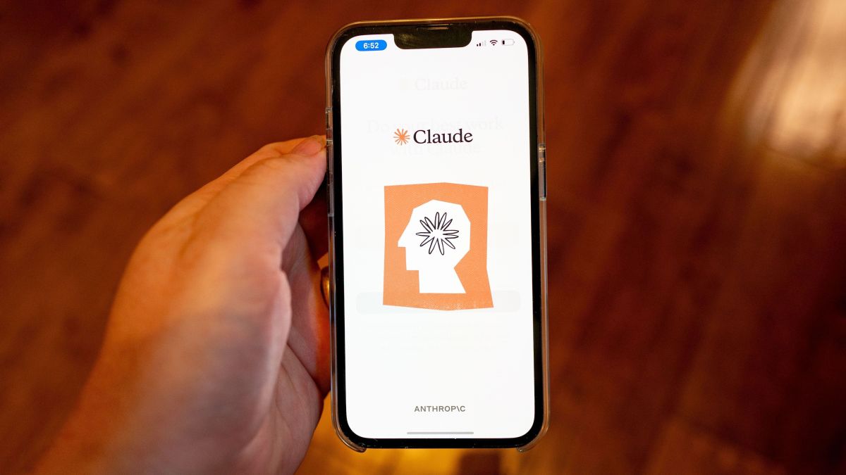 Anthropic lança segundo modelo Claude 5.5 enquanto se prepara para IPO