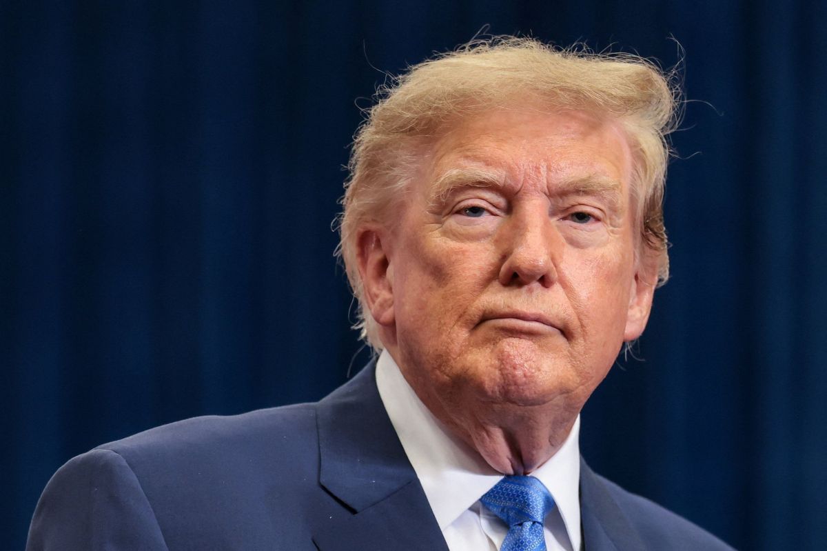 Após banir veículos da Casa Branca, Trump diz que “fake news” são um câncer