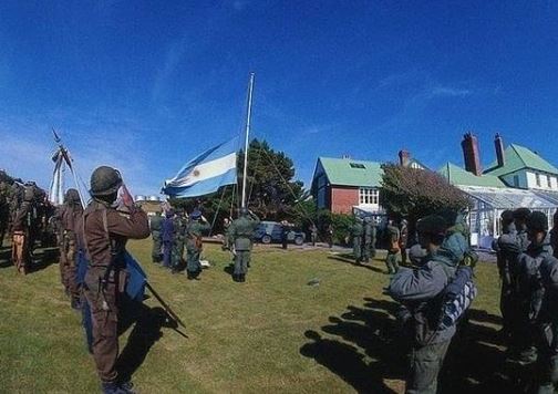 Argentina acusa executivos de empresas que atuam nas Malvinas, diz jornal