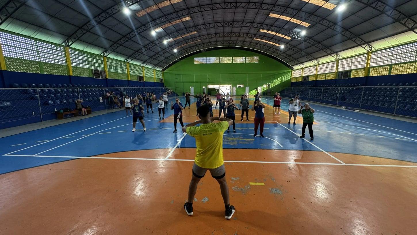 Aulas de Ritmos 60+ no Ginásio Dudu: saúde e alegria para a terceira idade