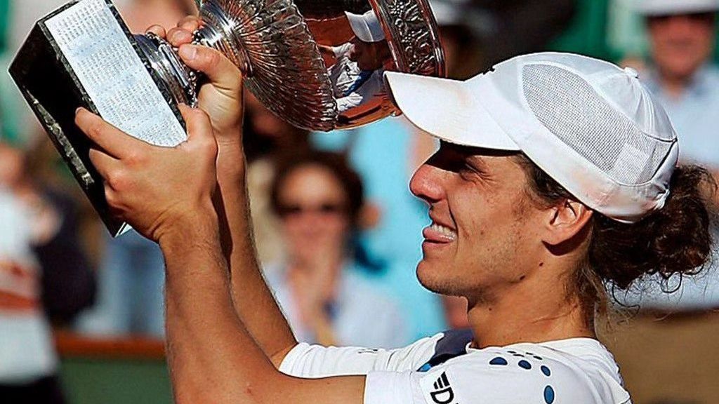 Campeão de Roland Garros disputa presidência de clube da Argentina
