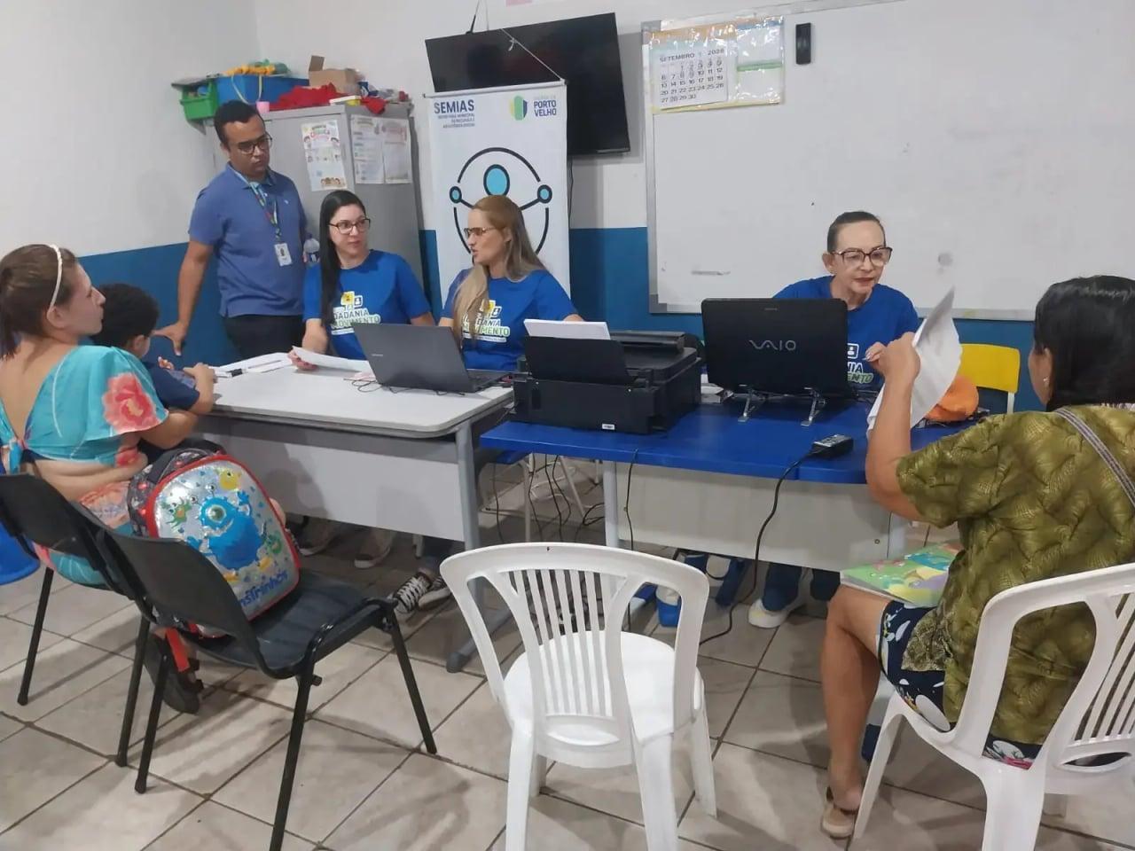 Cidadania em Movimento leva atendimento à população e registra 150 serviços na Zona Sul de Porto Velho