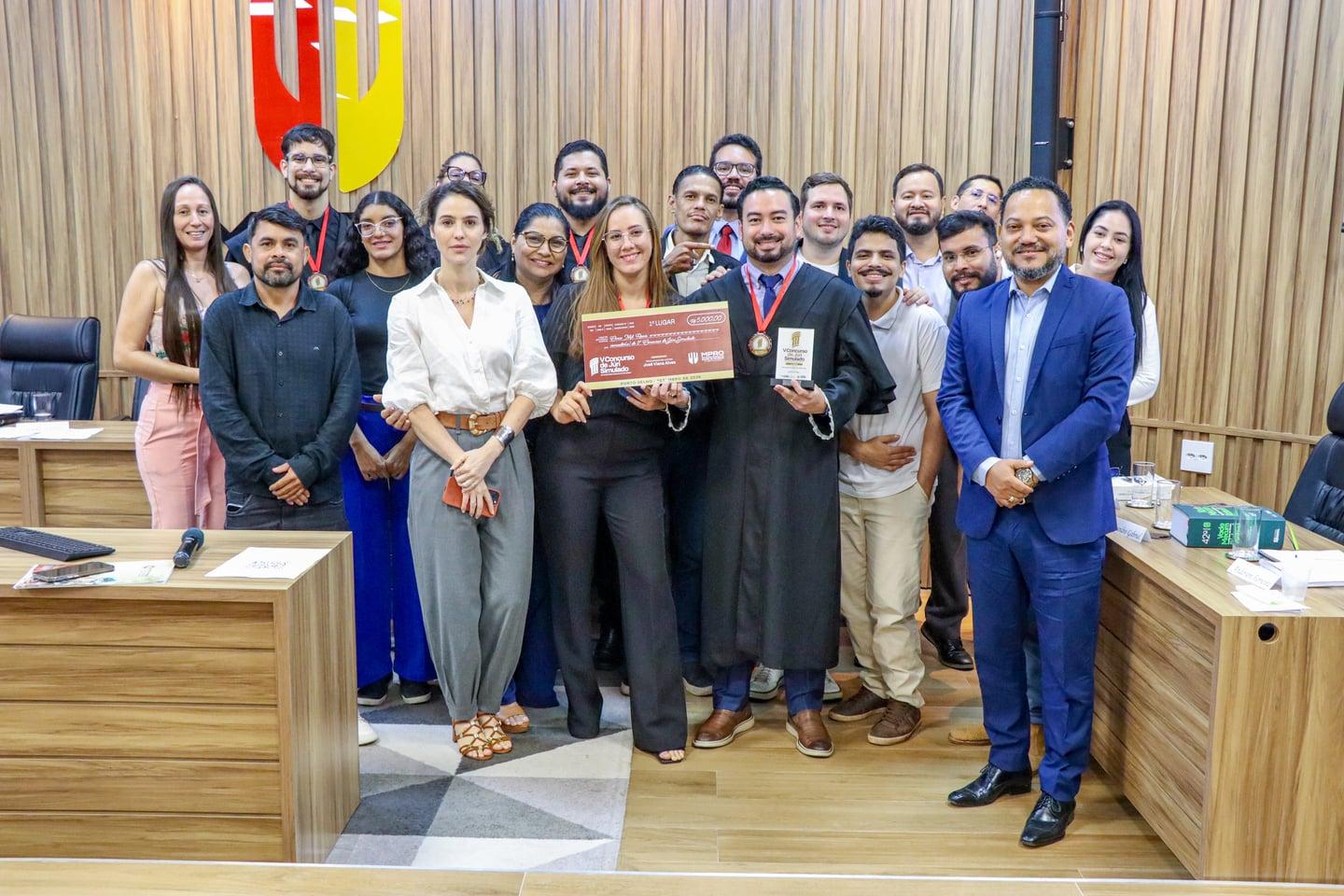 Conquista da equipe 'Sabedoria do Direito' no 5º Concurso de Júri Simulado do MPRO em Porto Velho