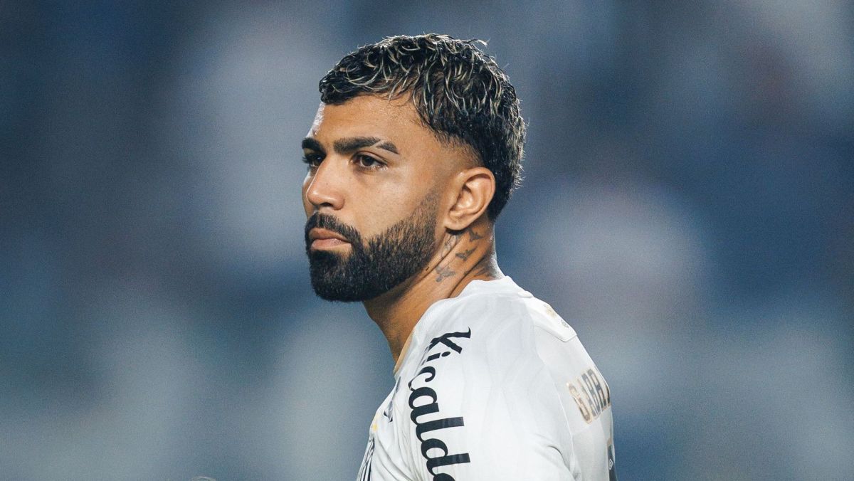 Cuca reage à fala de Gabigol sobre volta ao Cruzeiro: “Surpresa”