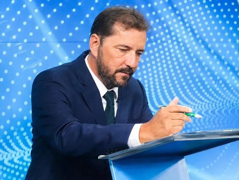 Debate sobre limites na campanha é provocado por Hildon e suas dificuldades de memória