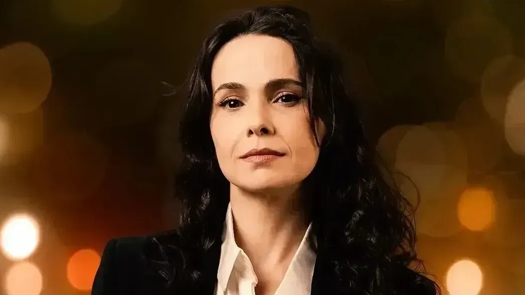 Débora Falabella reage à volta de “Avenida Brasil”: “Me chama de senhora”