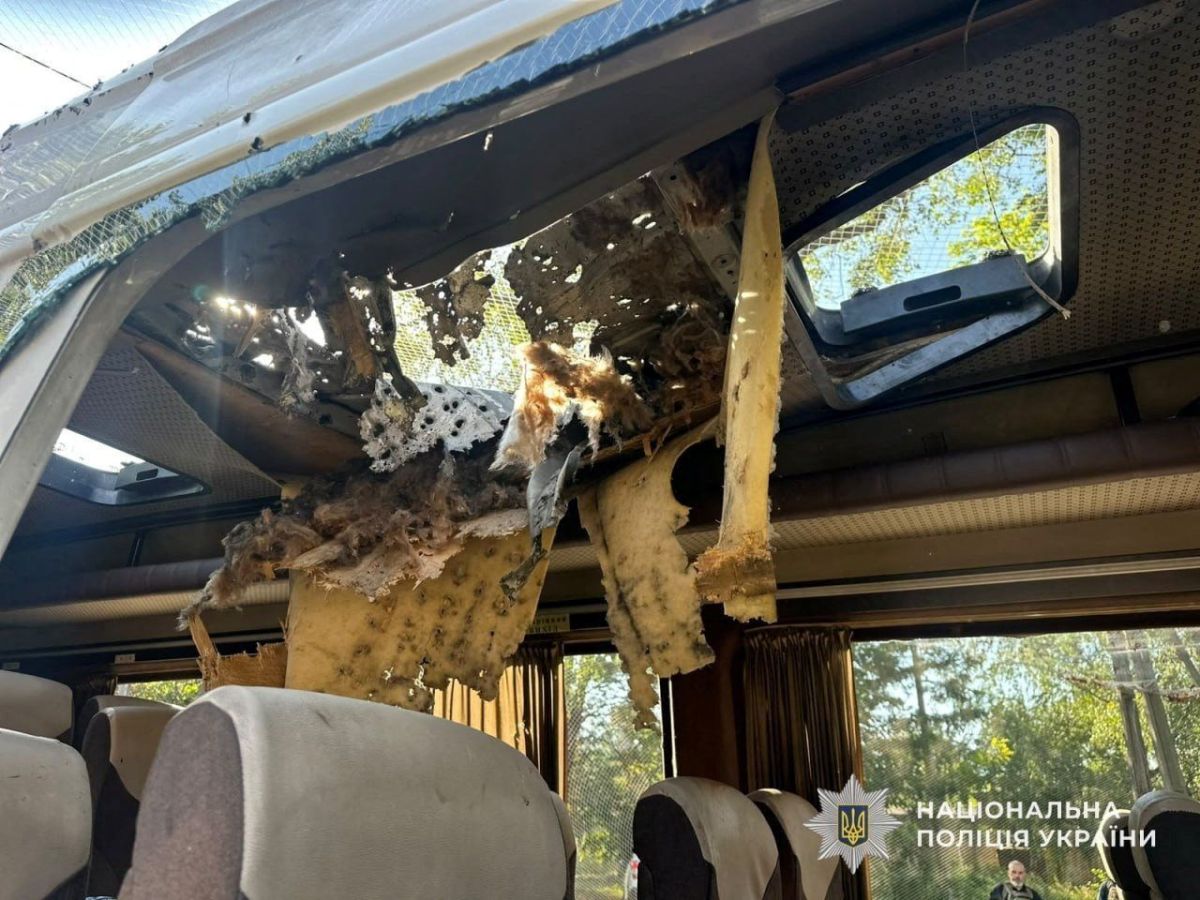Drones russos matam cinco em ônibus na Ucrânia, diz autoridades