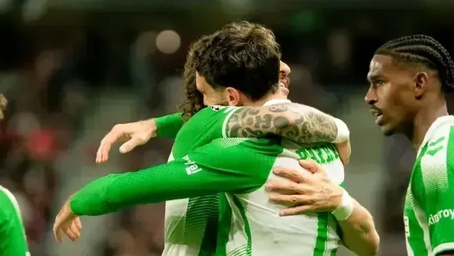 Em jogo louco, Mbappé é expulso, e Lille sofre virada do Betis na Champions