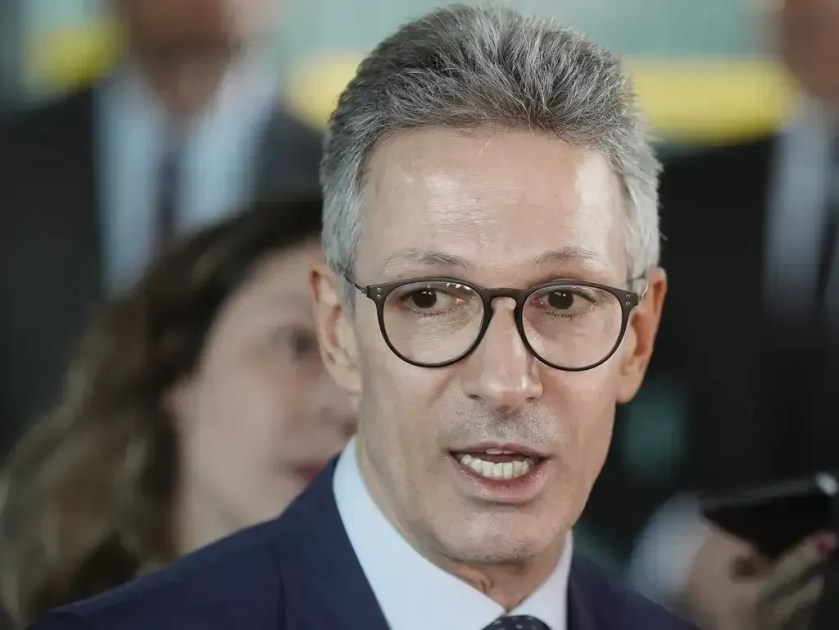 Em Minas, Zema fala em excluir “frutas podres” do Supremo