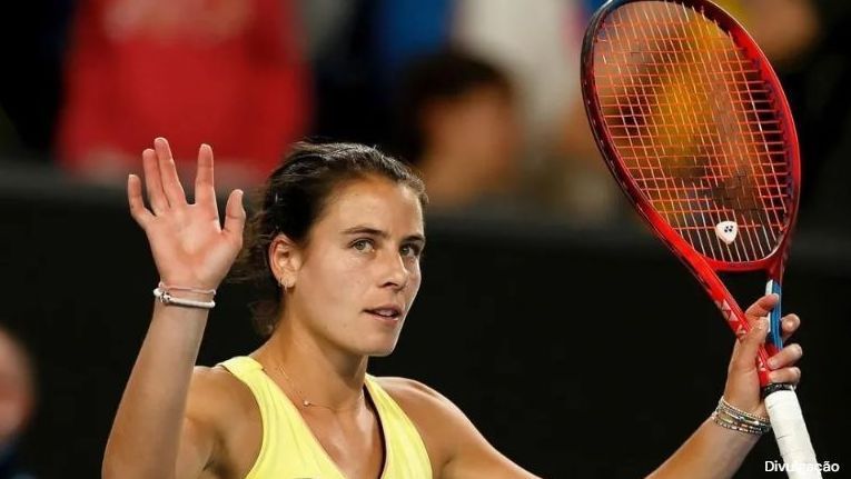 Emma Navarro revela problemas de saúde e encerra temporada