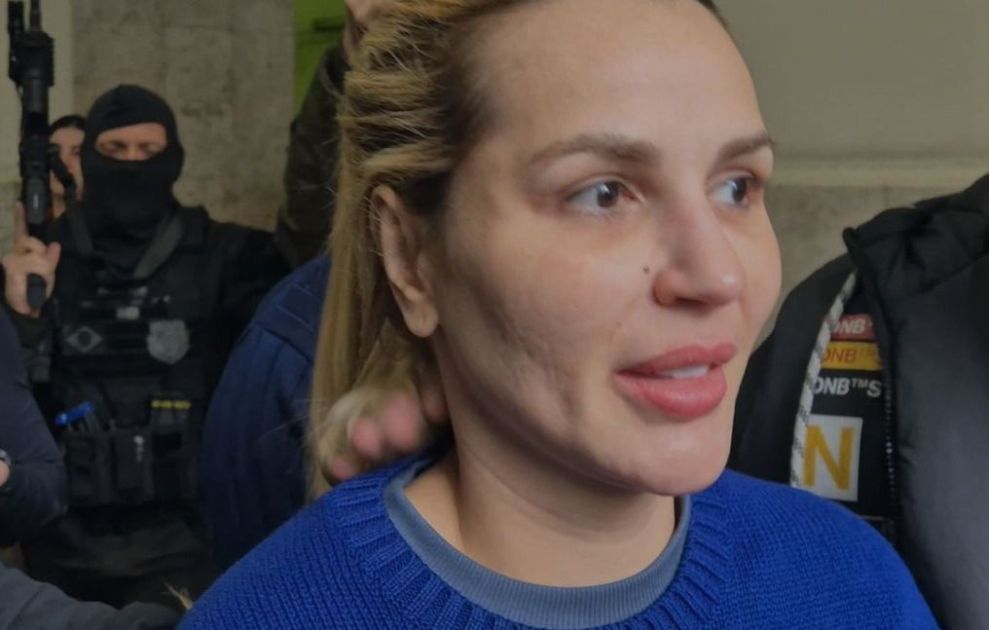 “Esse pesadelo vai passar”, diz Deolane Bezerra em carta escrita na prisão