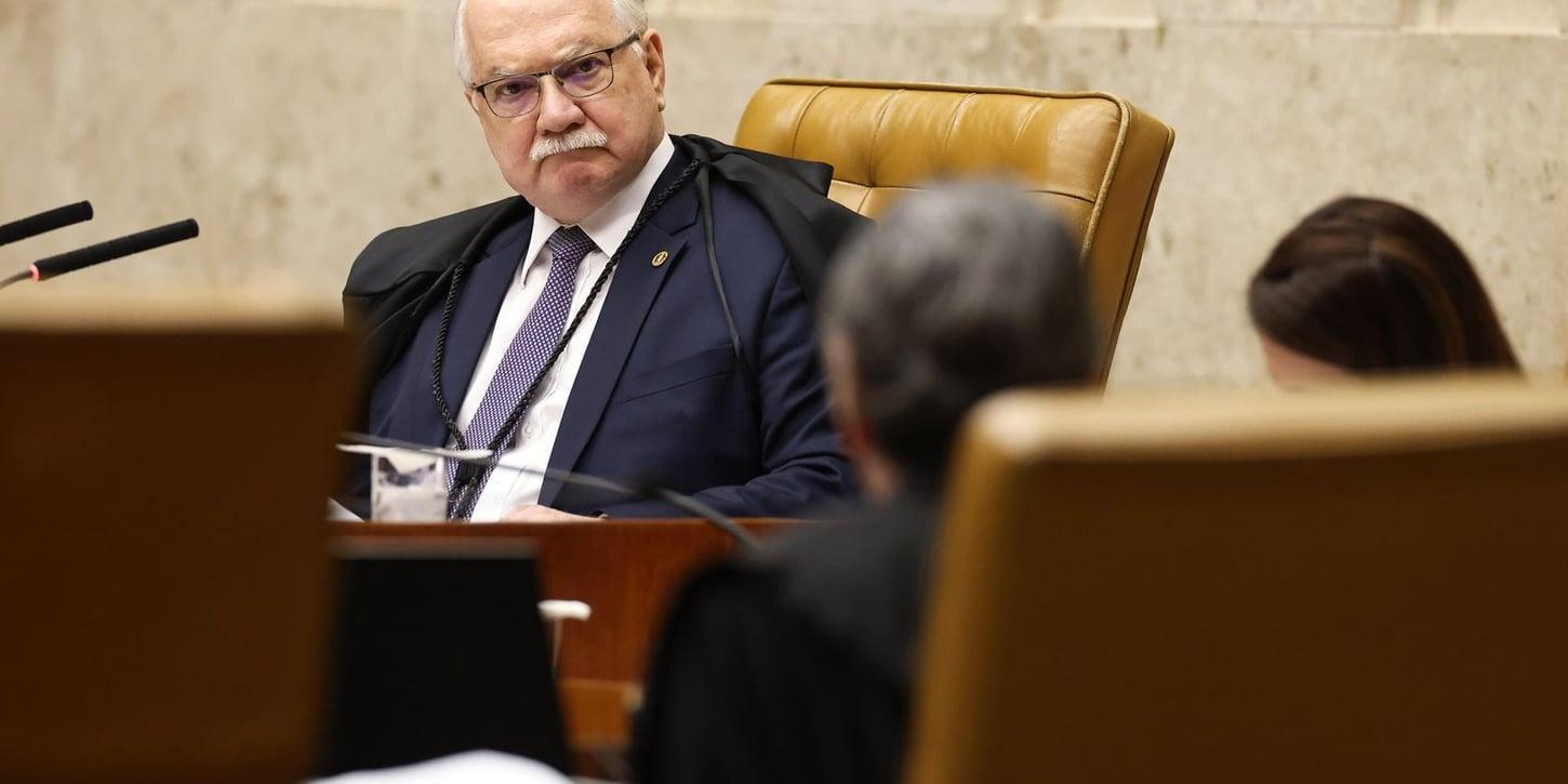 Fachin suspende sessão plenária em meio à crise interna