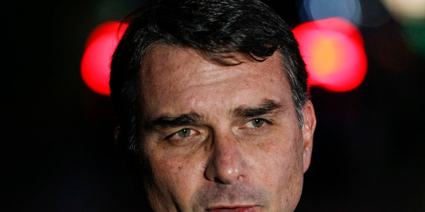 Flávio e Vorcaro trocam mensagens sobre o financiamento do filme Dark Horse