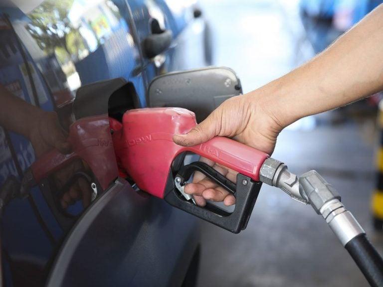Governo federal oferece suporte a produtores e importadores para conter preço do óleo diesel