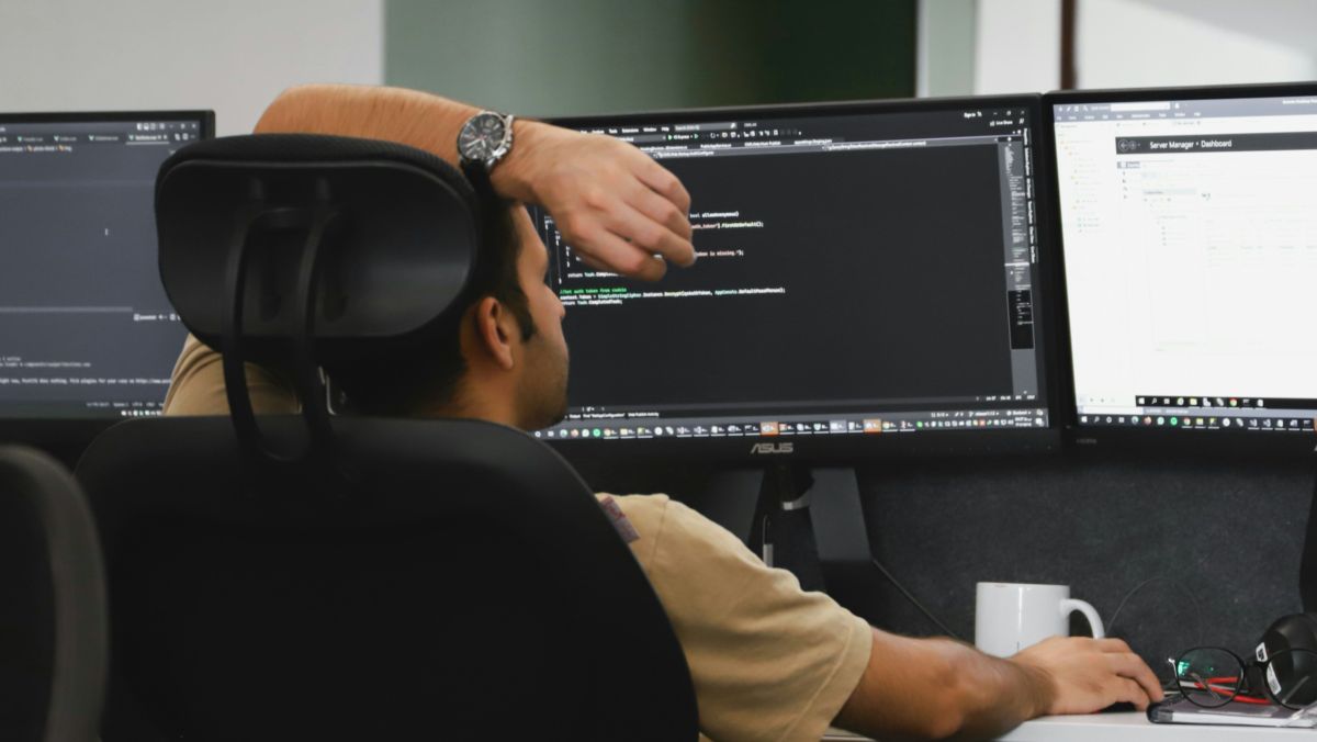 Habilidade oculta determina se a inteligência artificial tornará você um profissional melhor ou pior
