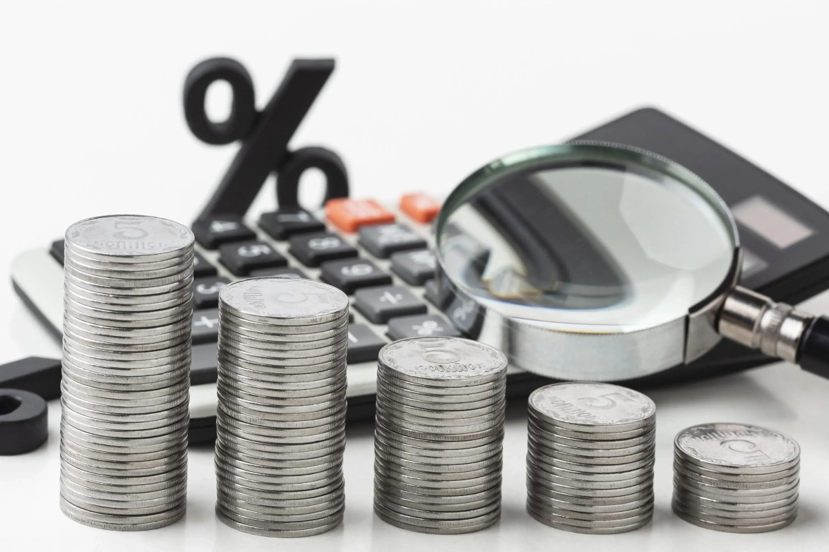 Inter Invest Summit: Política fiscal é entrave para queda dos juros