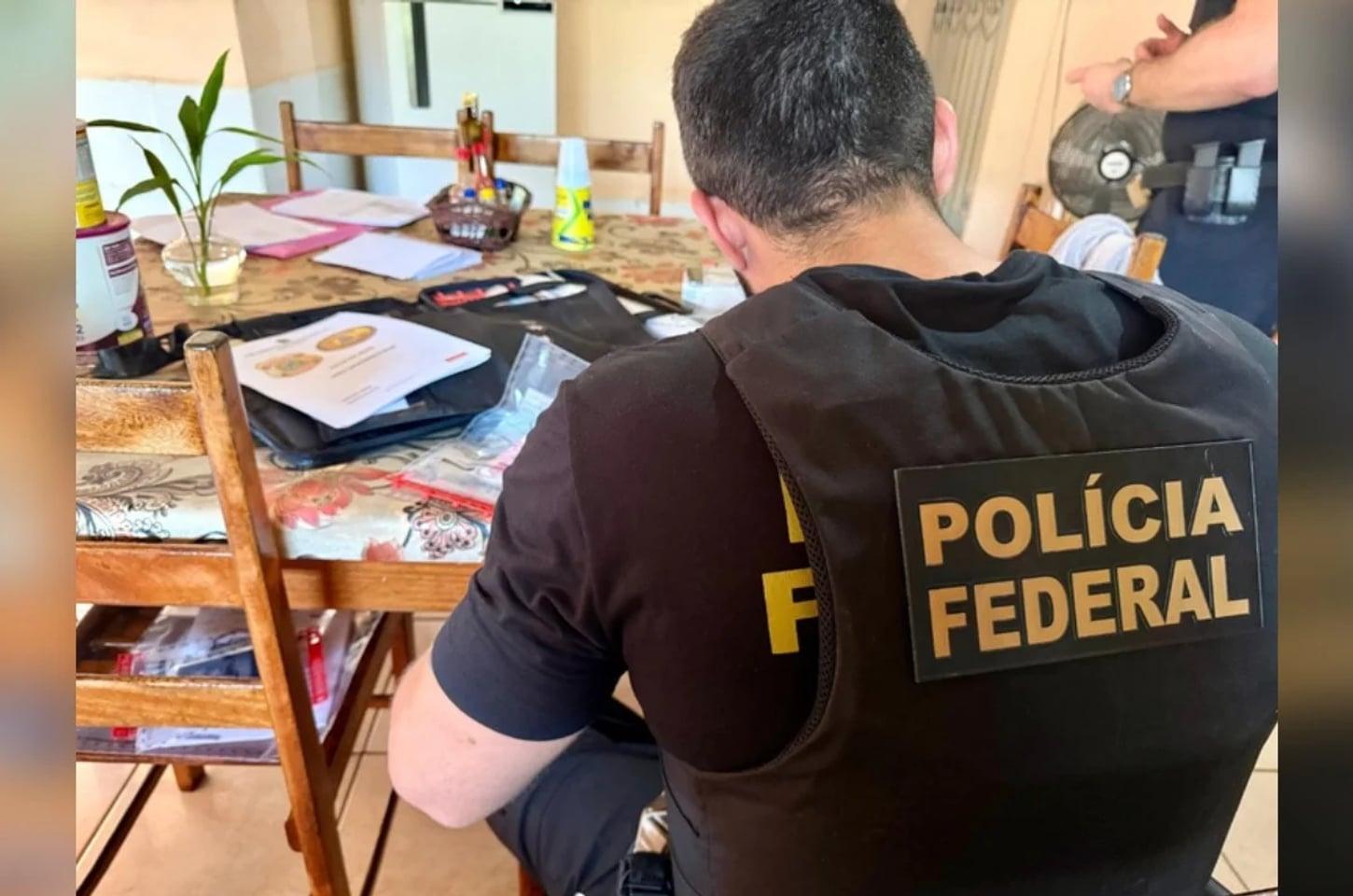 Investigação da PF apura vazamento de operações para facção criminosa