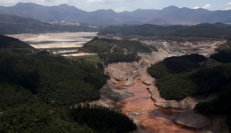 Justiça condena Samarco por rompimento de barragem em Mariana