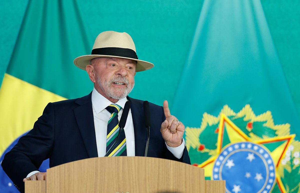 Lula define agenda e decide acelerar viagens em reta final do 1º turno