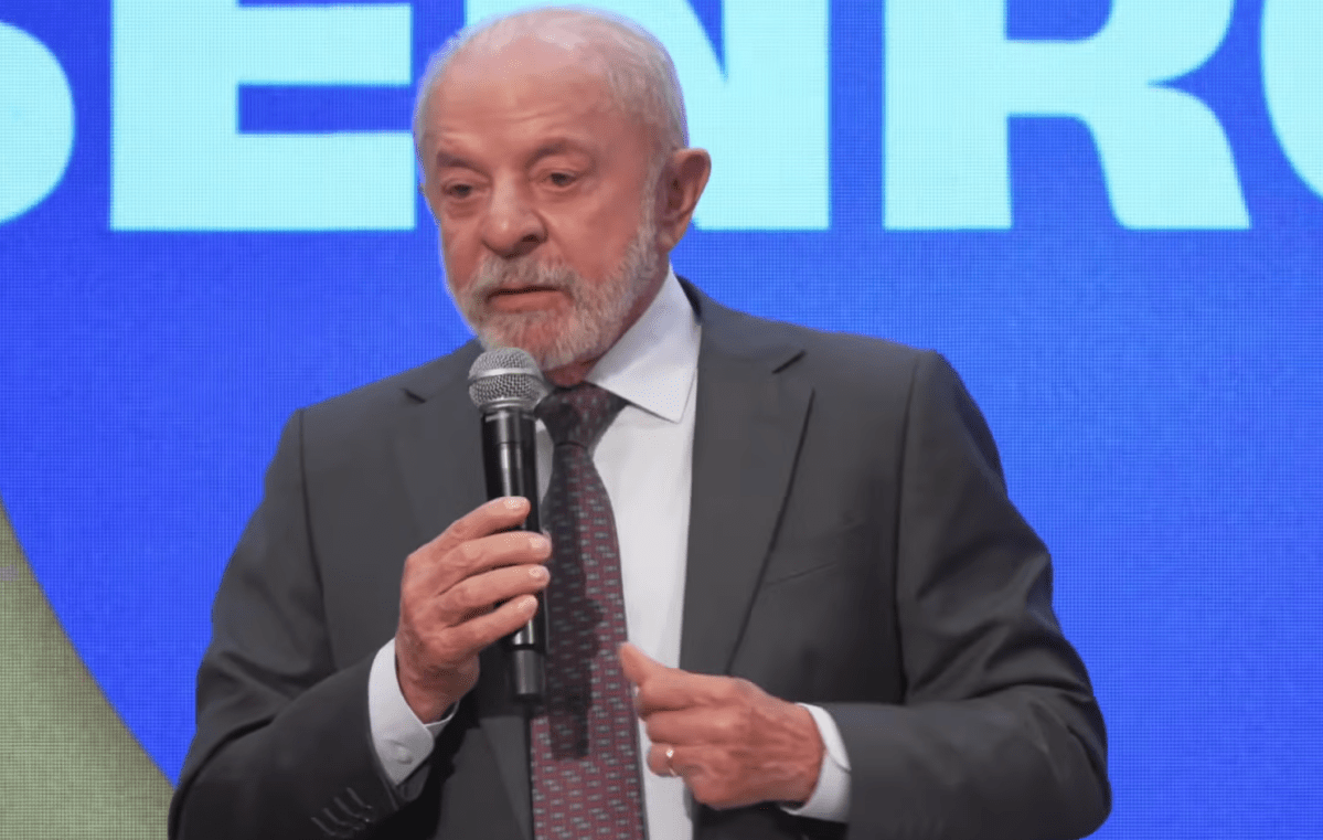 Lula diz a empresários que eleição não é jogo de truco para blefar