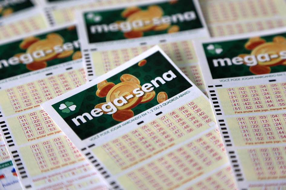 Mega-Sena: quanto rendem R$ 28 milhões na poupança, Tesouro Direto ou CDB